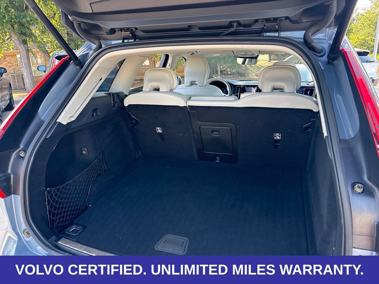 Certified 2023 Volvo XC60 B5 Ultimate w/ Climate Package AWD/4WD image 10
