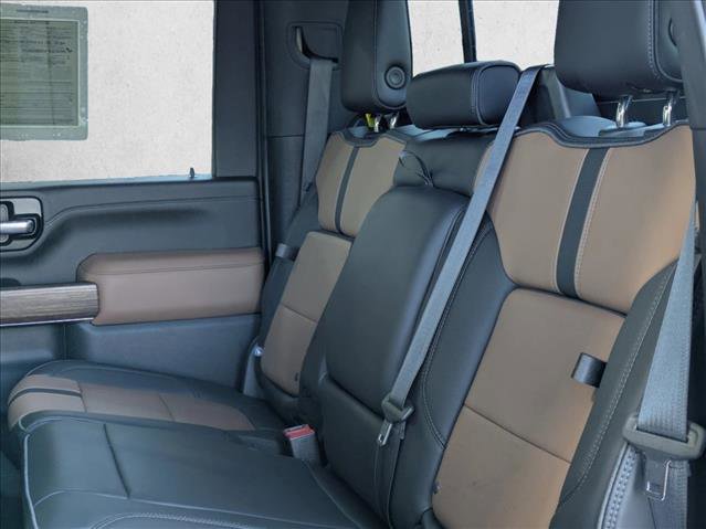 Used 2023 Chevrolet Silverado 2500 High Country w/ Z71 Off-Road Package AWD/4WD image 20