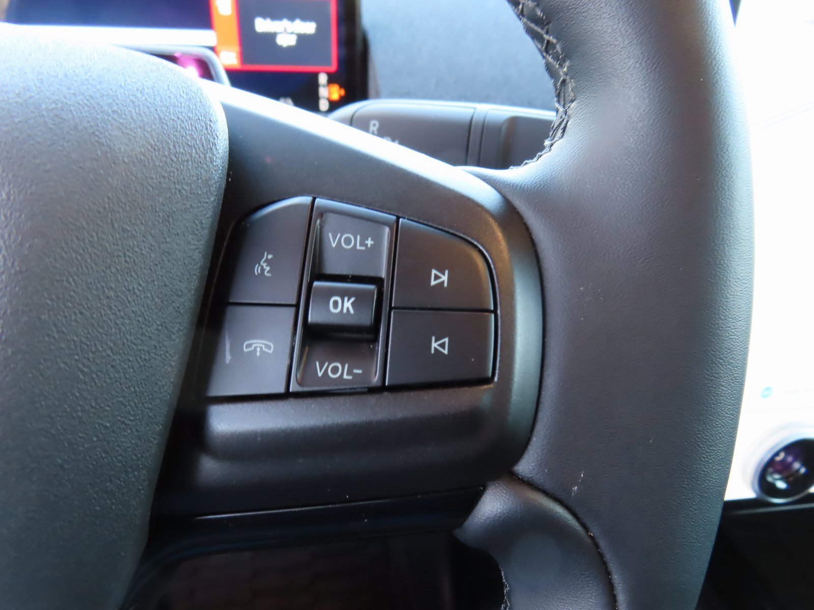 Used 2025 Ford Mustang Mach-E Premium image 21