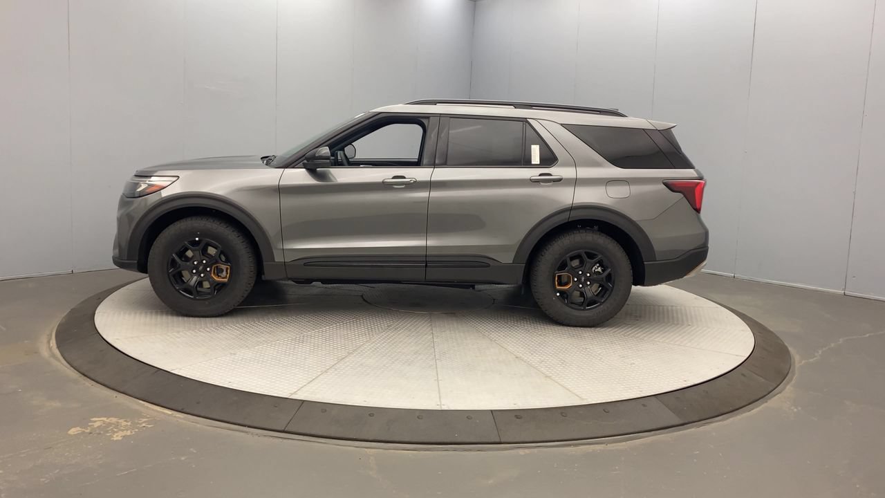 New 2026 Ford Explorer Tremor AWD/4WD image 2