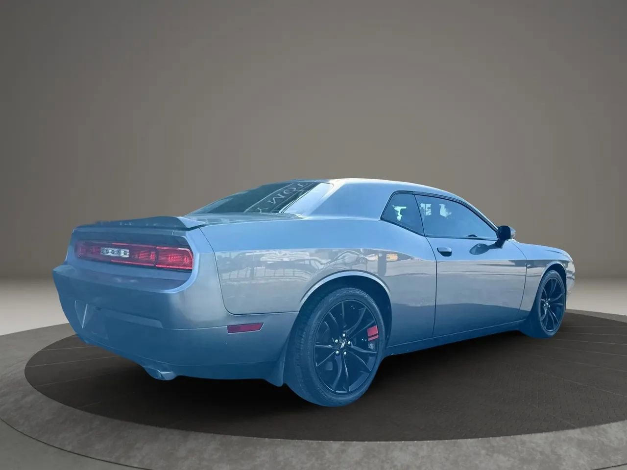 Used 2012 Dodge Challenger R/T image 19