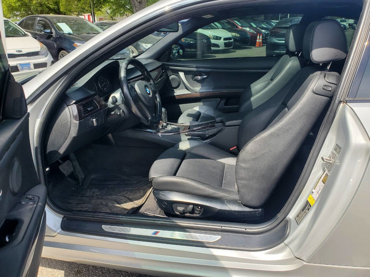 Used 2012 BMW 335i Coupe image 10