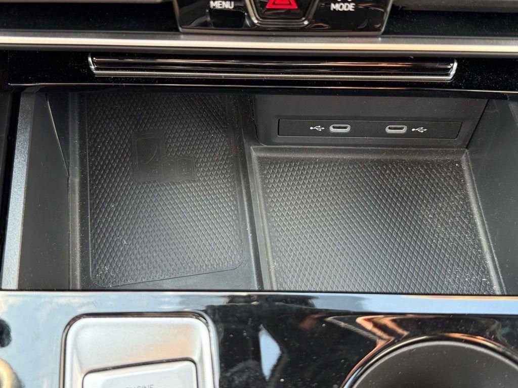 Used 2024 Volkswagen Atlas Cross Sport SEL R-Line image 18