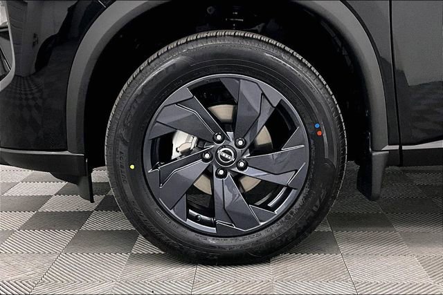 New 2026 Nissan Rogue SV w/ Cold Weather Package FWD image 12