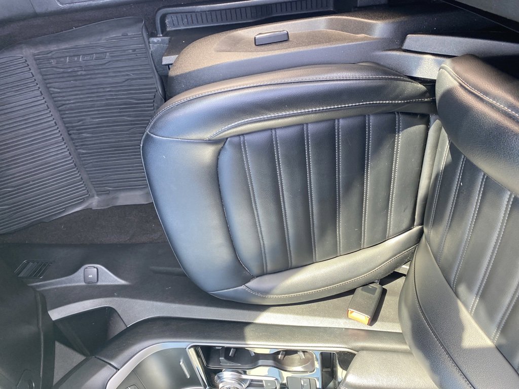 Used 2019 Ford Edge SEL w/ Equipment Group 201A image 25