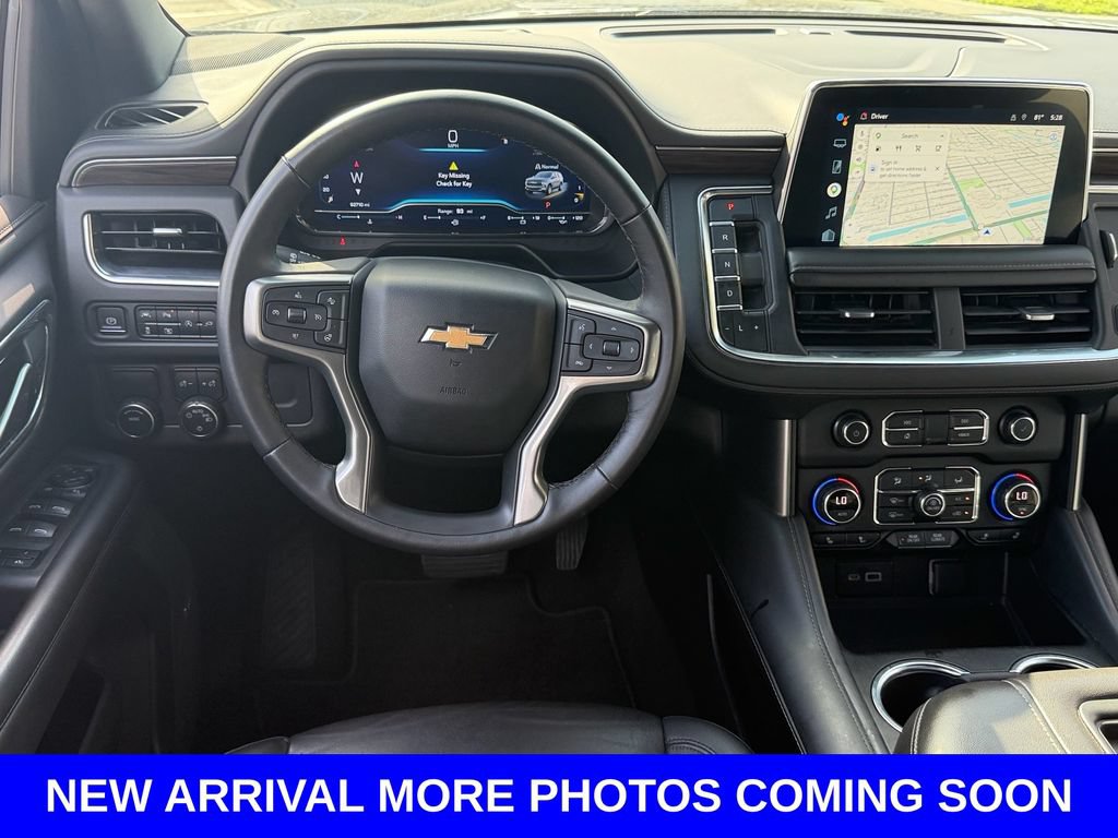 Used 2022 Chevrolet Tahoe LT w/ Luxury Package RWD image 14