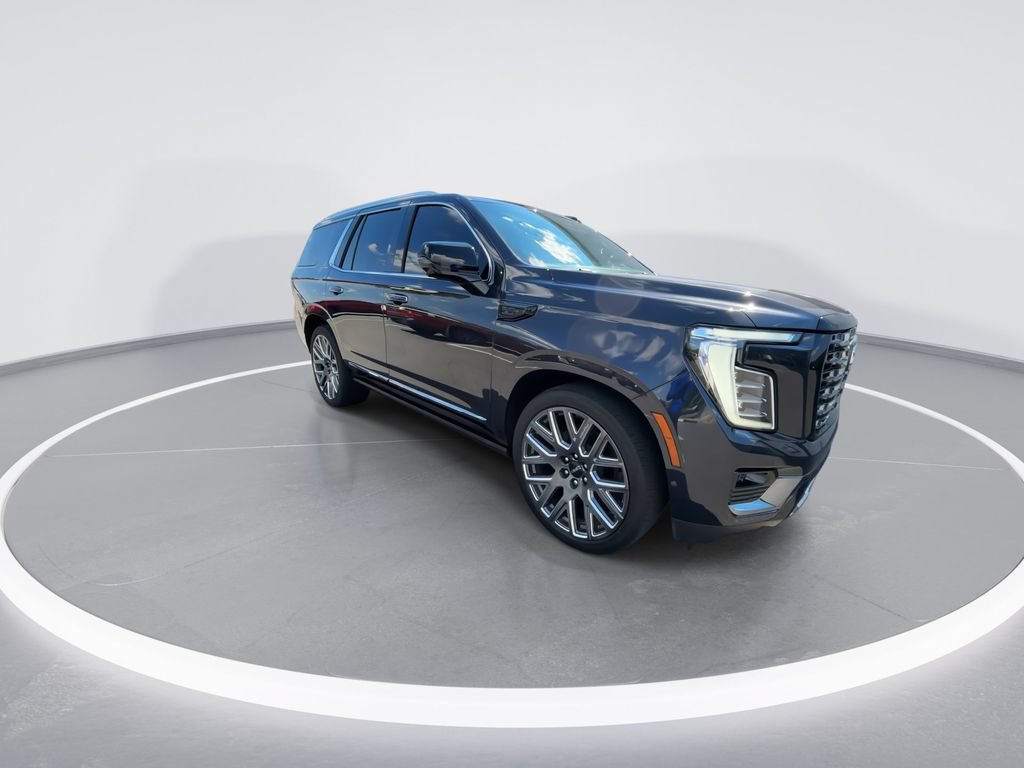 Used 2025 GMC Yukon Denali Ultimate AWD/4WD image 2
