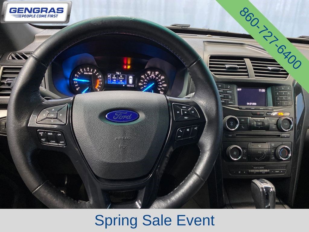 Used 2016 Ford Explorer XLT AWD/4WD image 16