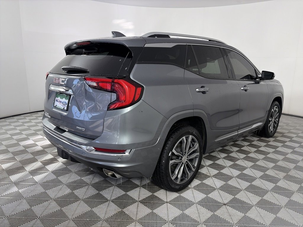 Used 2020 GMC Terrain Denali w/ Denali Premium Package image 7