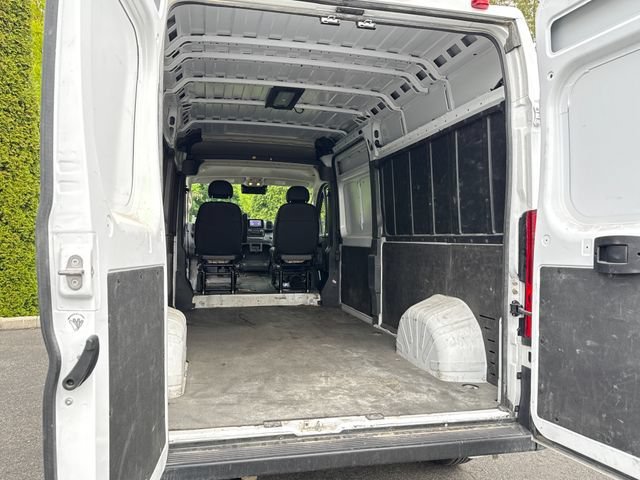 Used 2025 RAM ProMaster 2500 w/ Convenience Group FWD image 19