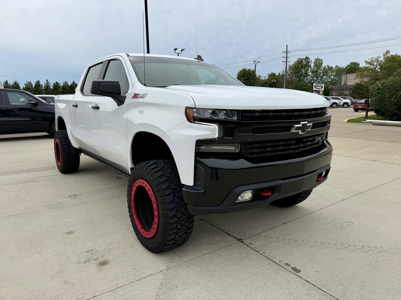 Used 2021 Chevrolet Silverado 1500 LT Trail Boss w/ Convenience Package II AWD/4WD image 5