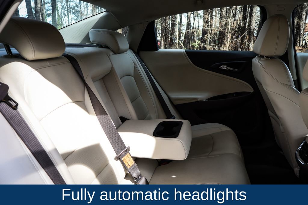Used 2024 Chevrolet Malibu LT image 17