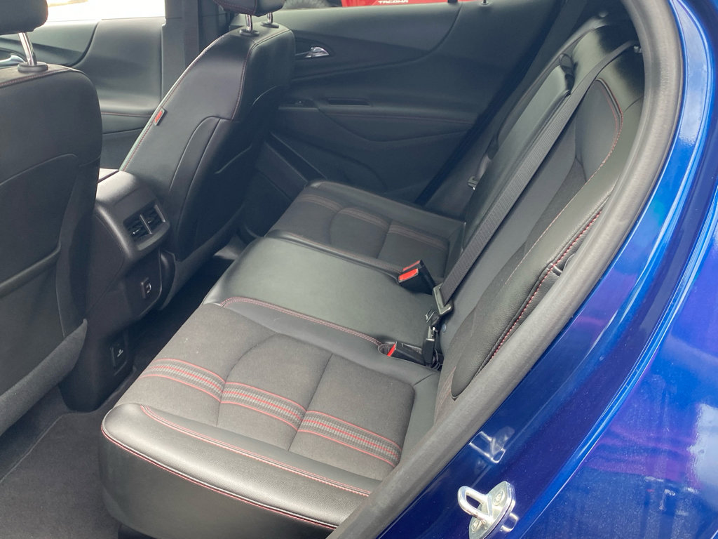 Used 2023 Chevrolet Equinox RS image 6