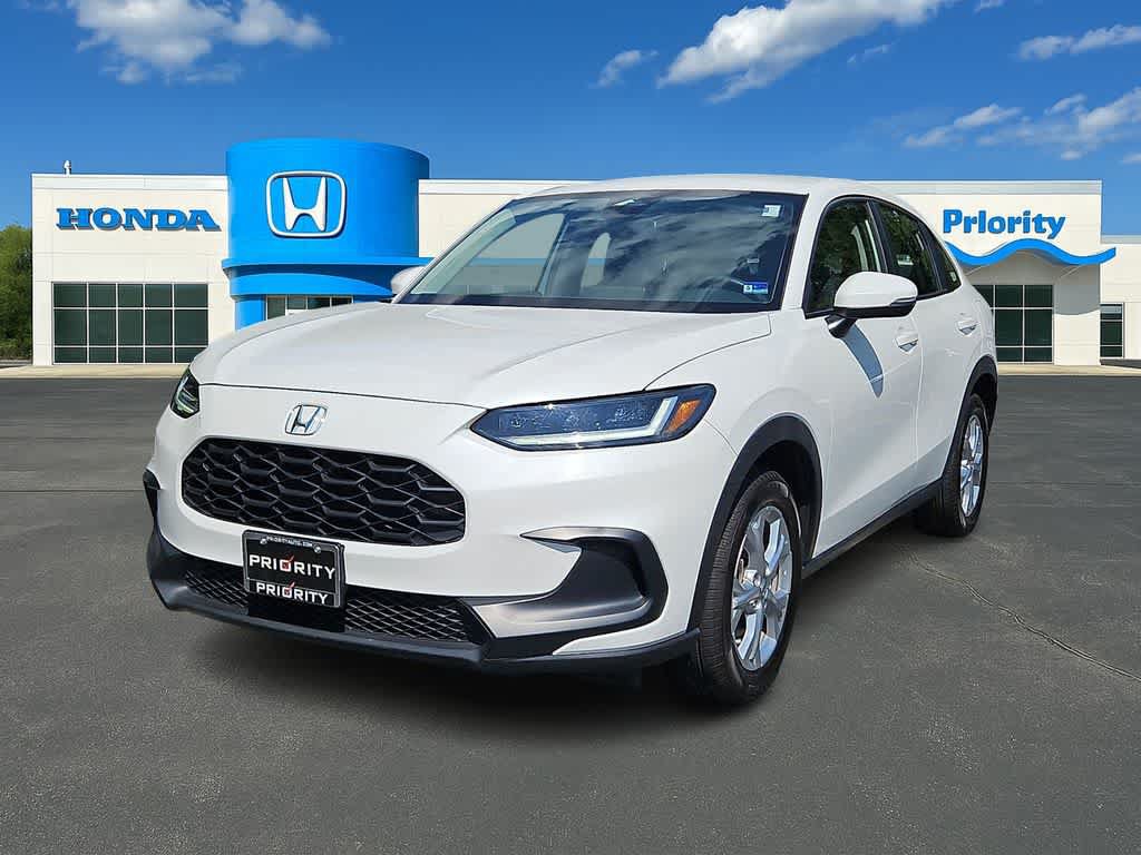 Certified 2023 Honda HR-V LX image 1