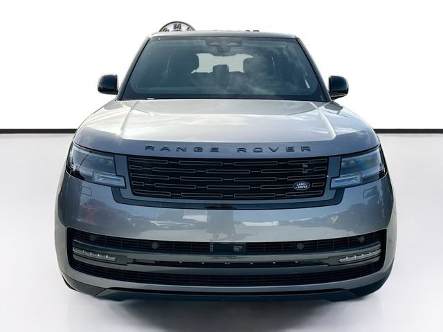 Used 2025 Land Rover Range Rover Long Wheelbase SE AWD/4WD image 2