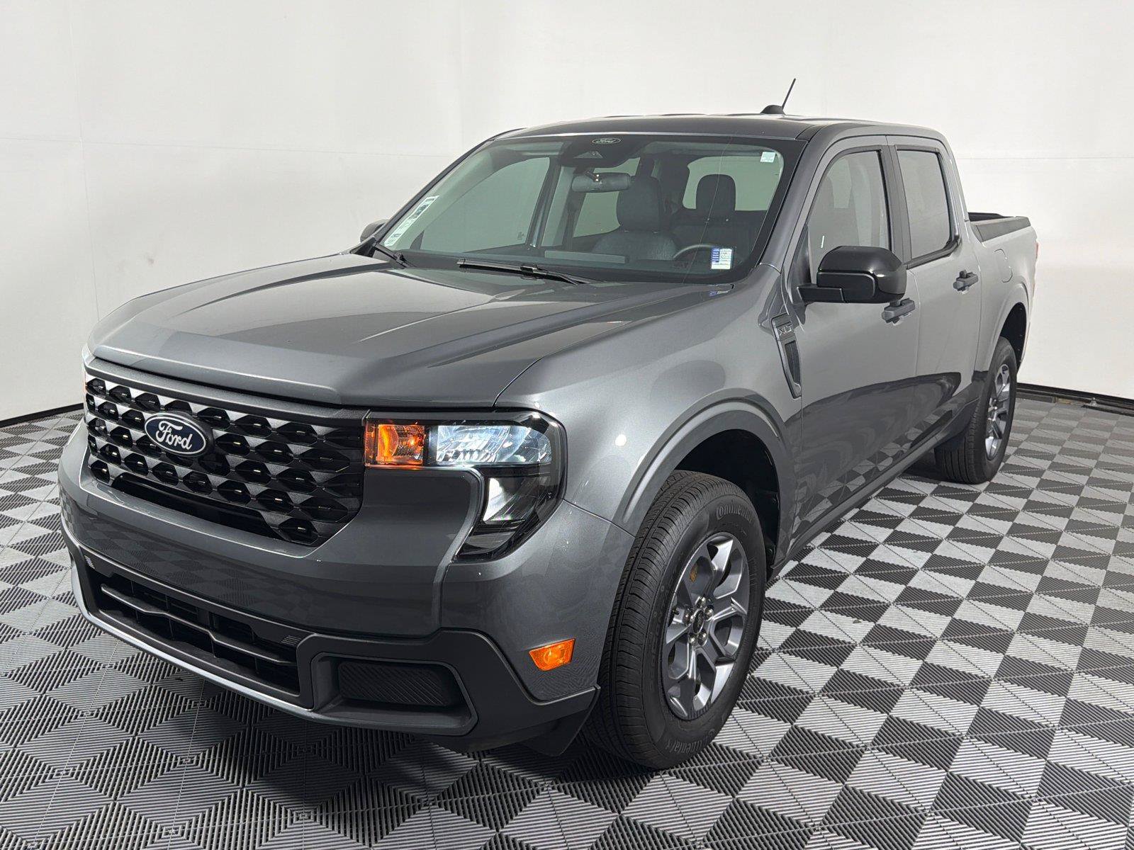 Used 2026 Ford Maverick XLT w/ XLT Luxury Package AWD/4WD image 3