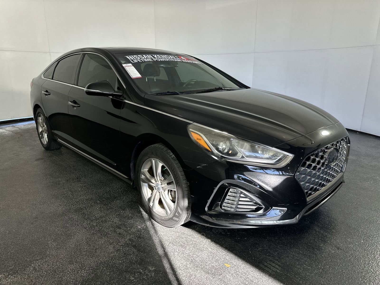 Used 2018 Hyundai Sonata Sport w/ Cargo Package image 3
