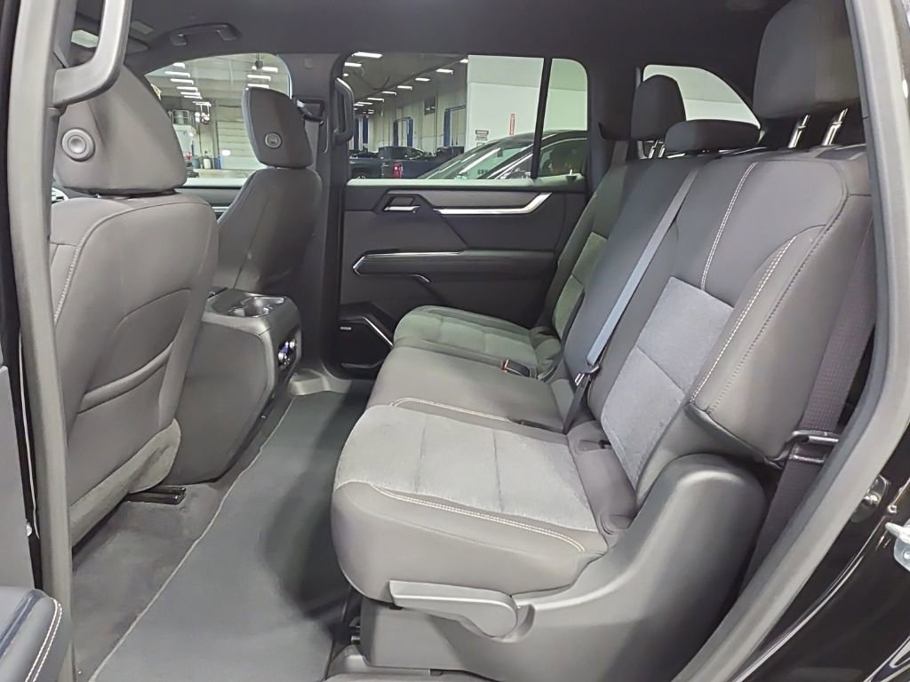 Used 2025 GMC Acadia Elevation AWD/4WD image 33