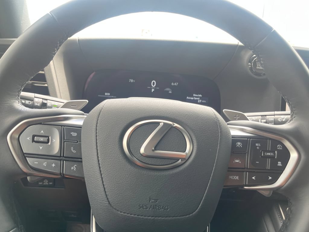 Used 2025 Lexus GX 550 w/ Accessory Package (Z1) AWD/4WD image 44