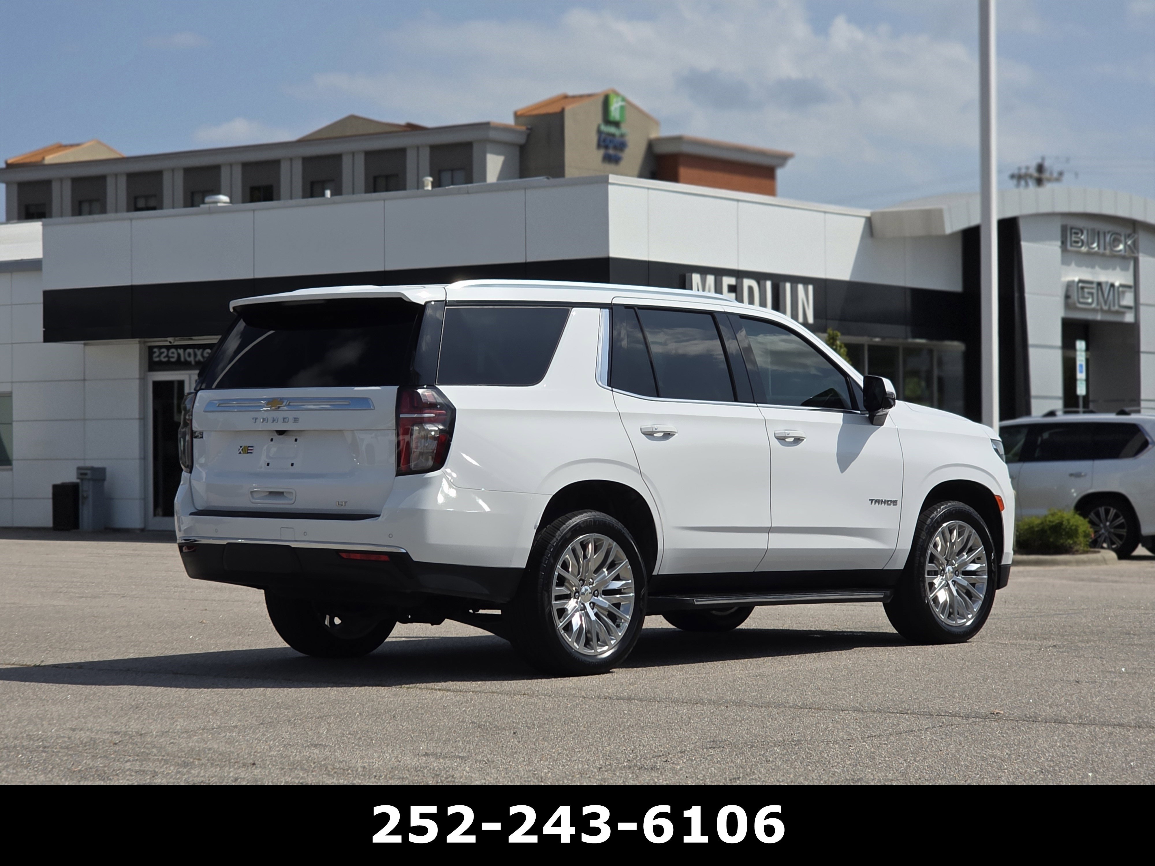 Used 2023 Chevrolet Tahoe LT w/ LT Signature Package RWD image 7