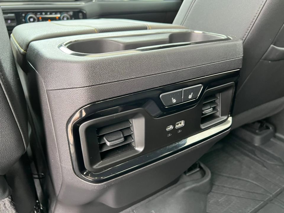 Used 2024 Chevrolet Silverado 1500 ZR2 image 29