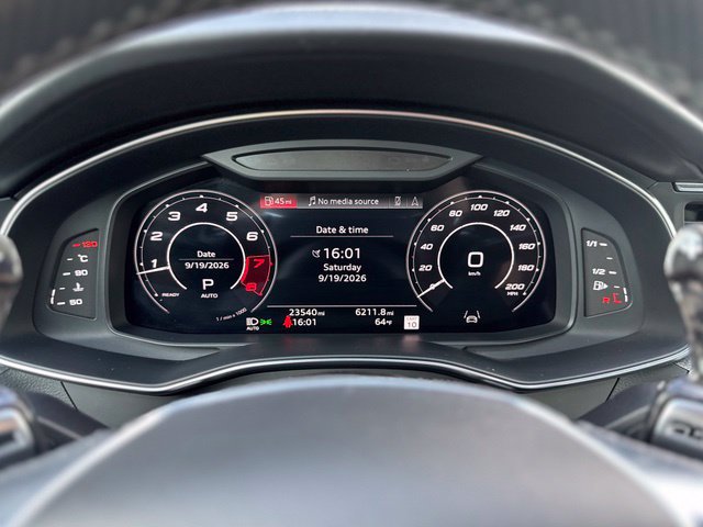 Used 2022 Audi RS 6 AWD/4WD image 22