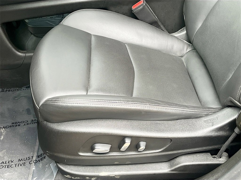 Used 2024 Cadillac XT6 Premium Luxury image 20