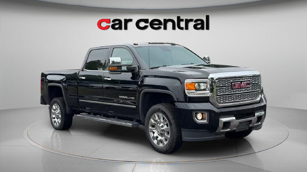 Used 2019 GMC Sierra 2500 Denali AWD/4WD image 8