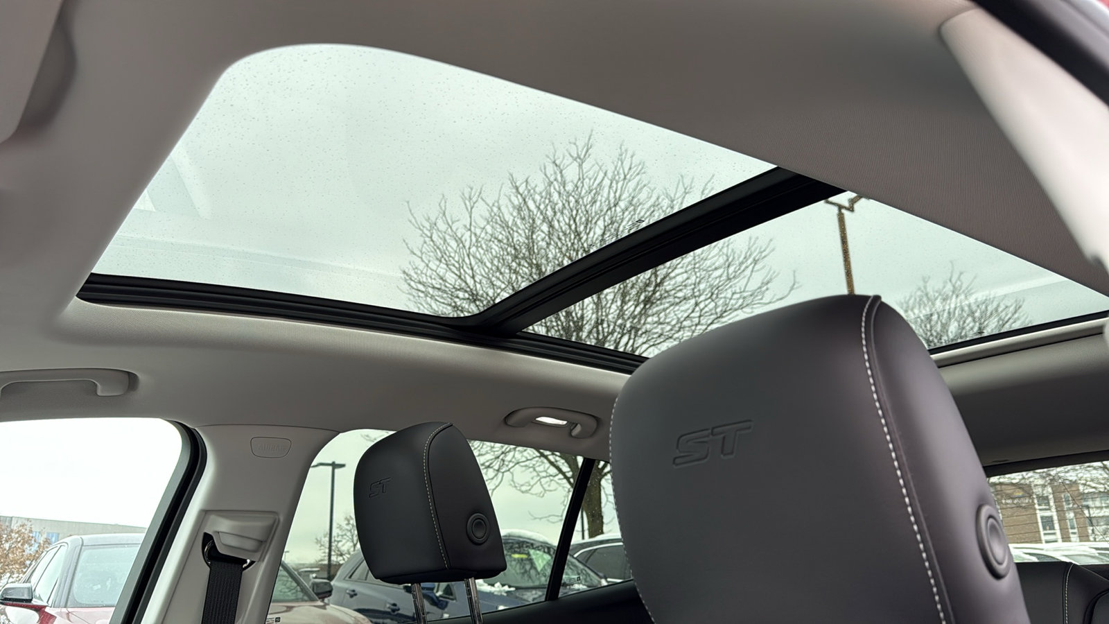 Used 2025 Buick Envision Sport Touring image 27