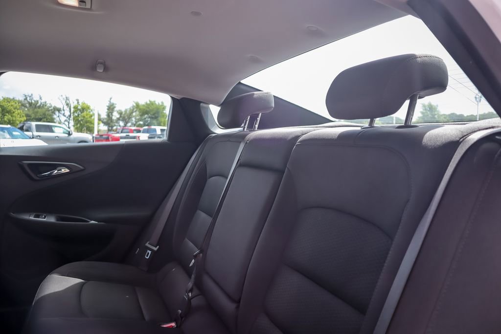 Used 2023 Chevrolet Malibu LT FWD image 25