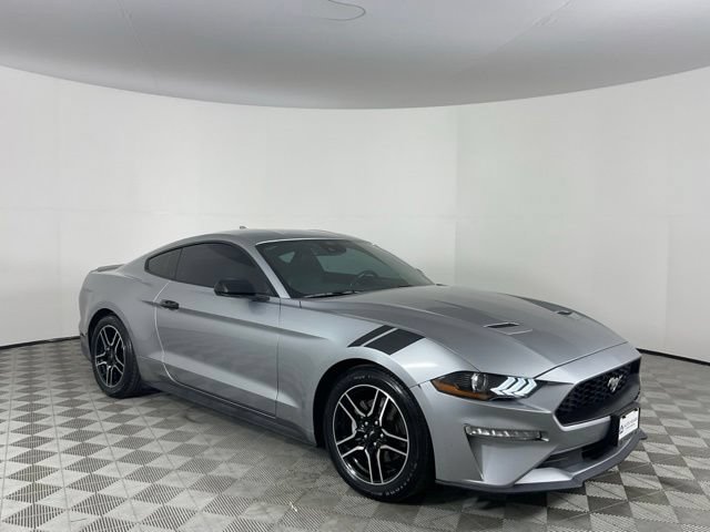 Used 2023 Ford Mustang Premium RWD image 3