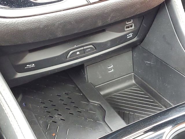 Used 2026 Chrysler Pacifica Pinnacle FWD image 25