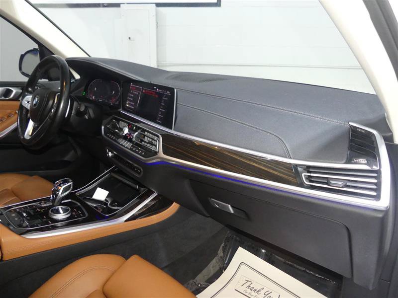 Used 2019 BMW X7 xDrive40i w/ Cold Weather Package AWD/4WD image 23