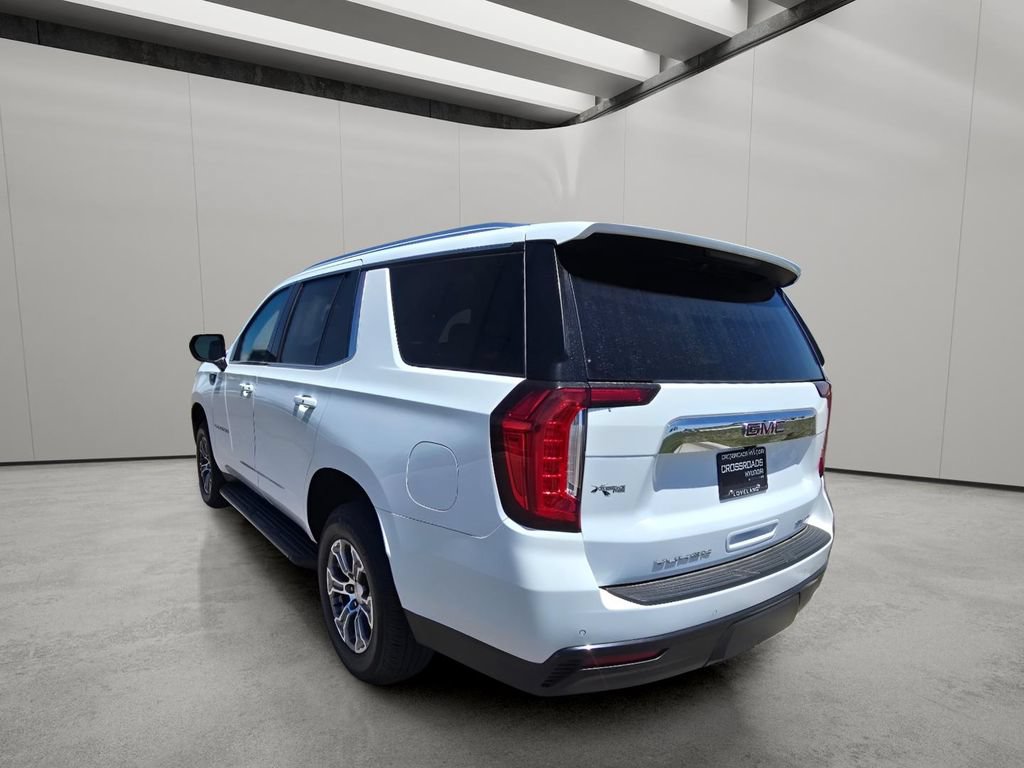Used 2022 GMC Yukon SLE w/ Gmc Pro Safety Plus Package AWD/4WD image 3