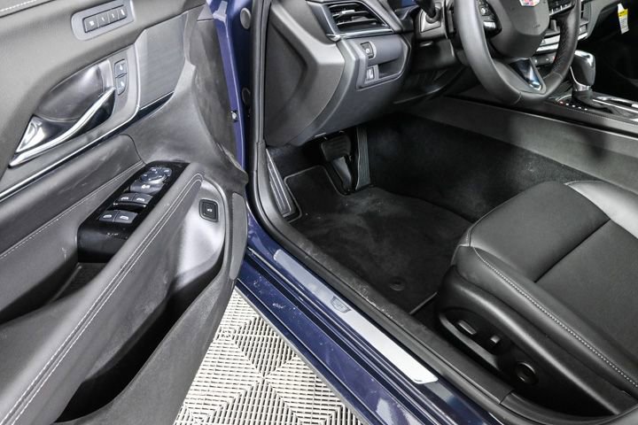 New 2025 Cadillac CT4 Premium Luxury image 6