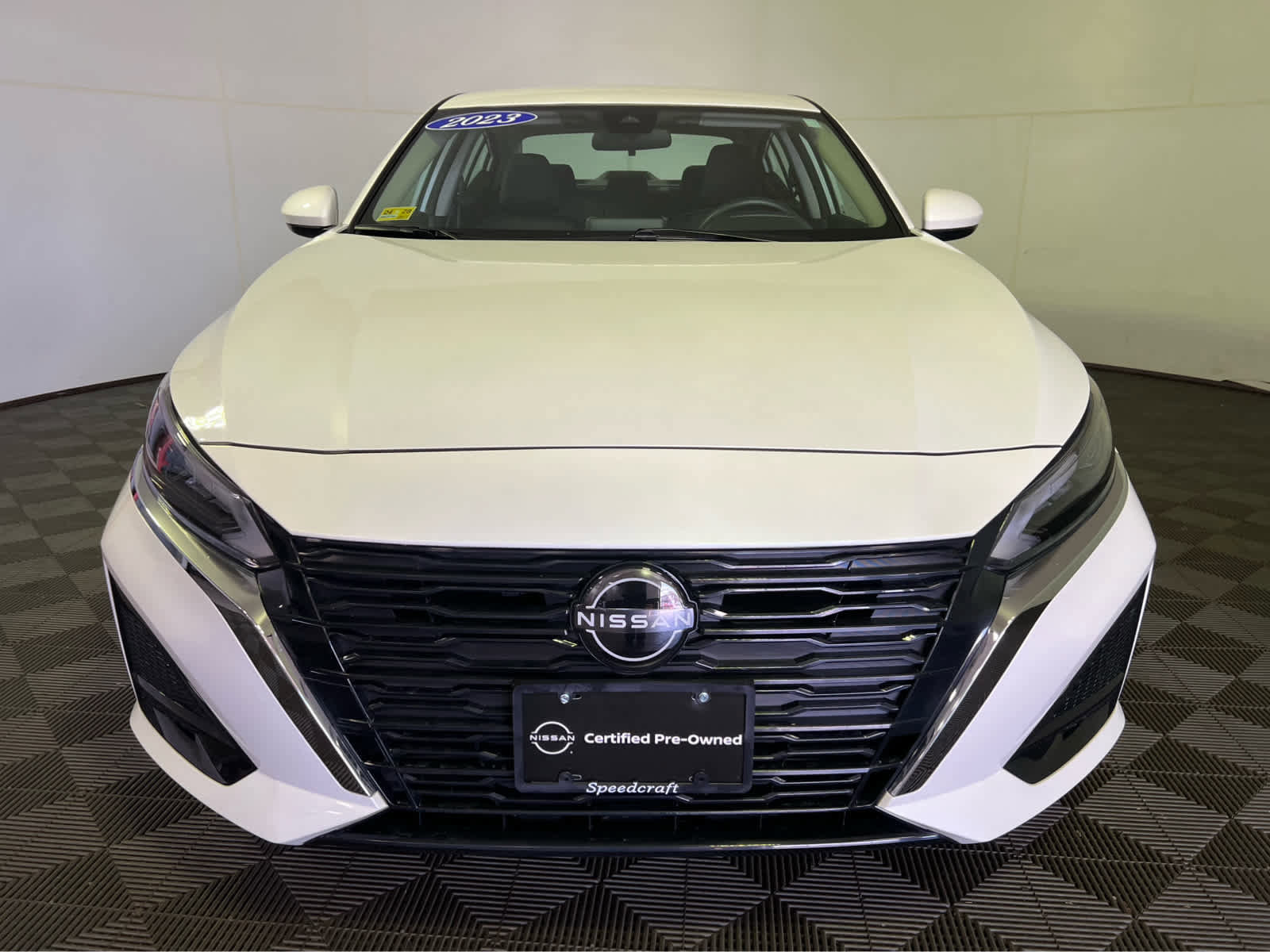 Certified 2023 Nissan Altima 2.5 SV AWD/4WD image 2