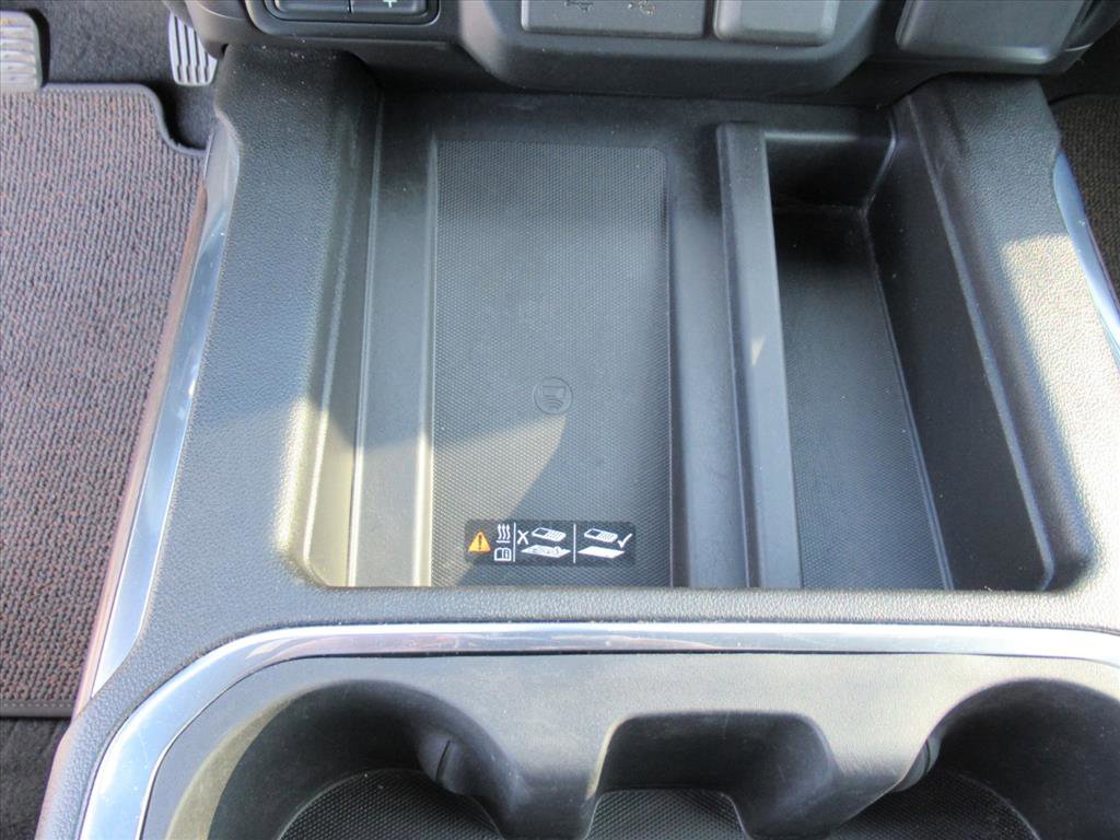 Used 2021 Chevrolet Silverado 1500 High Country w/ Technology Package image 26