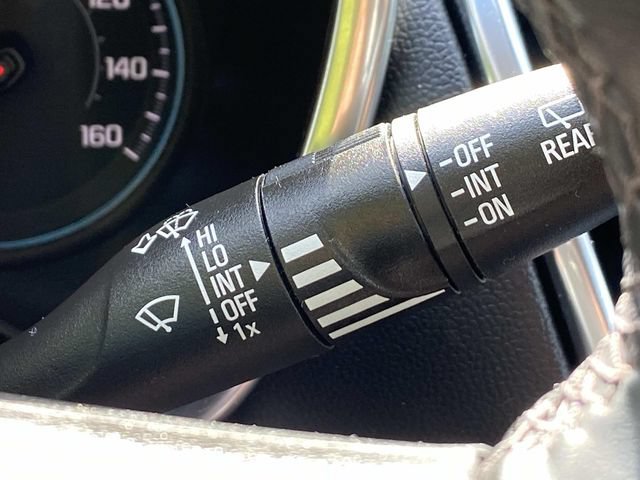 Used 2024 Chevrolet Equinox LT FWD image 16