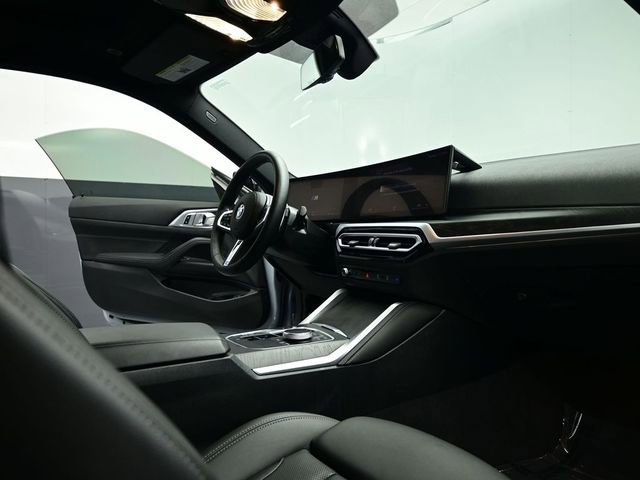 Used 2024 BMW M440i Coupe w/ Premium Package RWD image 53