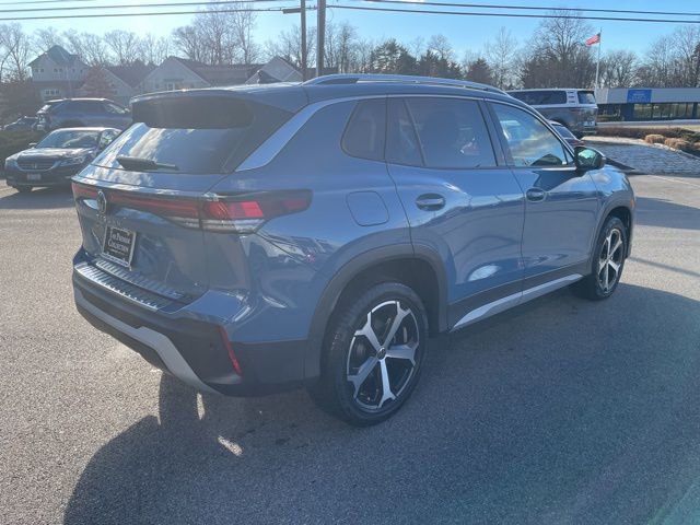 Used 2025 Volkswagen Tiguan SE w/ Panoramic Sunroof Package image 4