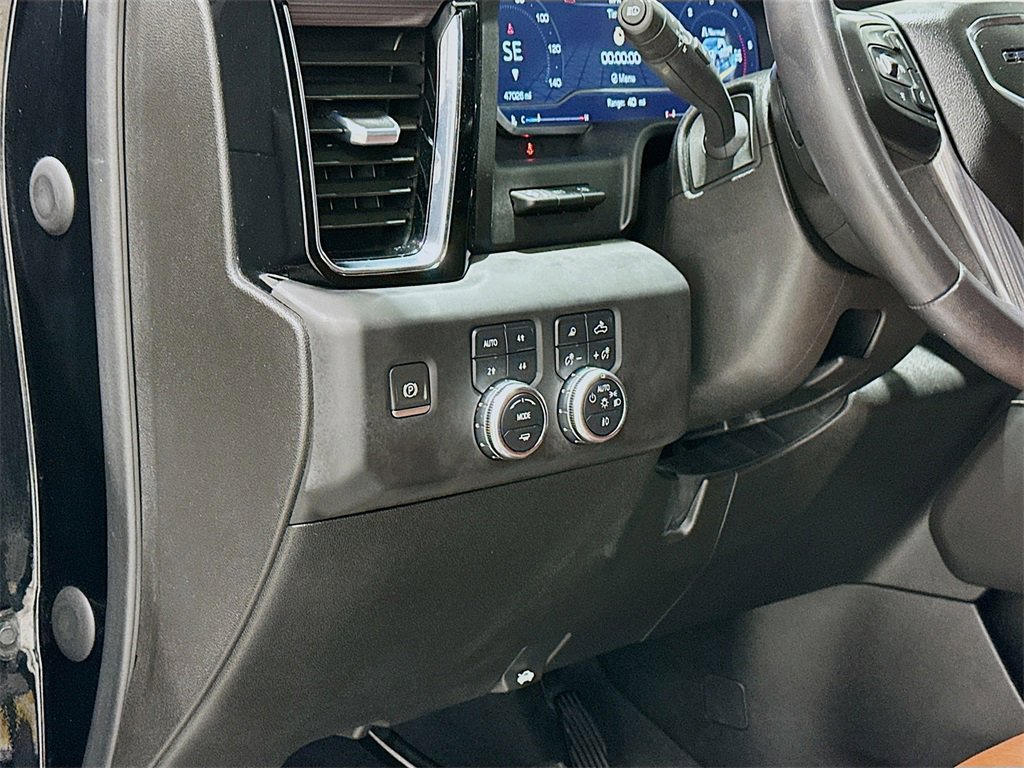 Used 2024 GMC Sierra 2500 Denali Ultimate image 10