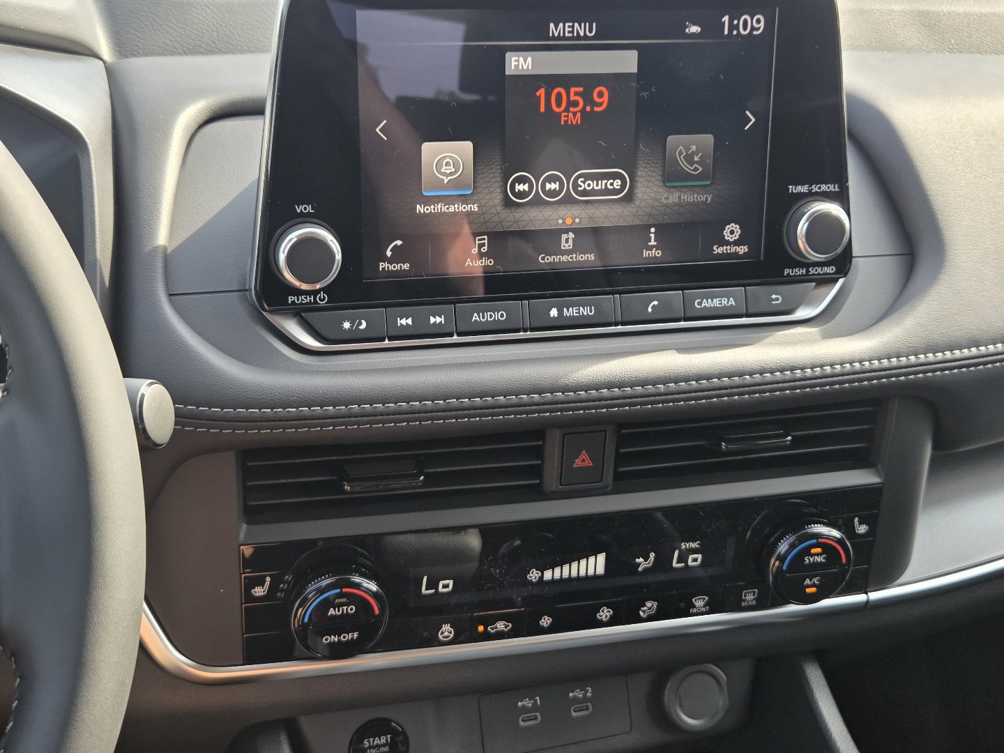 New 2027 Nissan Rogue SV AWD/4WD image 9
