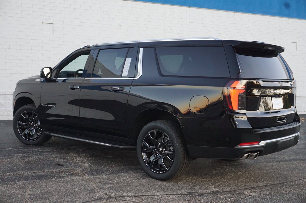 New 2026 Chevrolet Suburban High Country w/ Sun And Tow Package image 8