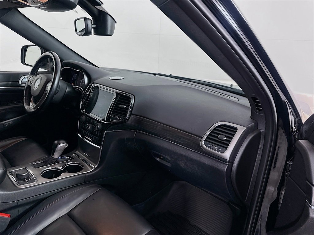 Used 2021 Jeep Grand Cherokee Limited image 30