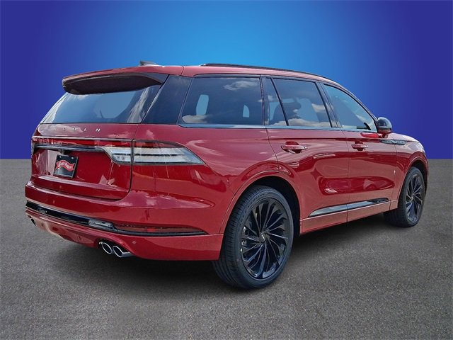 New 2025 Lincoln Aviator Reserve w/ Luxury Package image 3