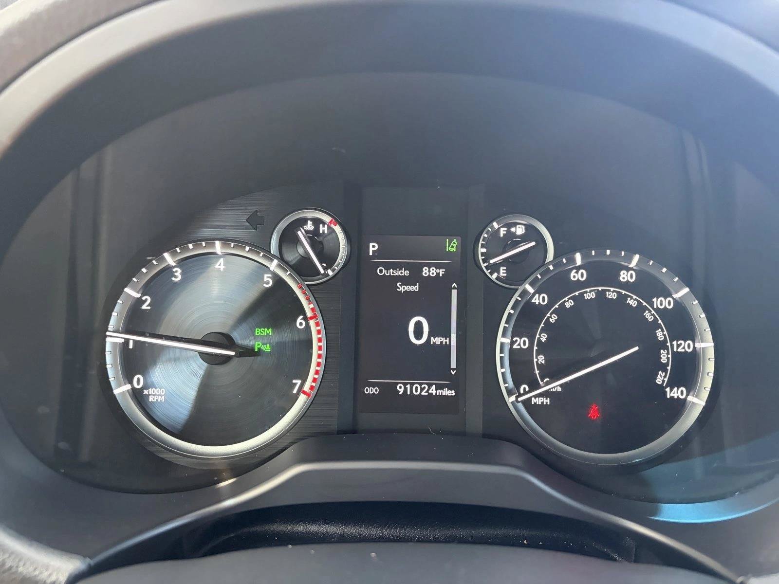 Used 2021 Lexus GX 460 Premium w/ Accessory Package AWD/4WD image 7