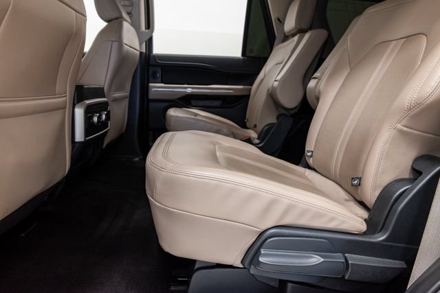 Used 2023 Ford Expedition Limited AWD/4WD image 29
