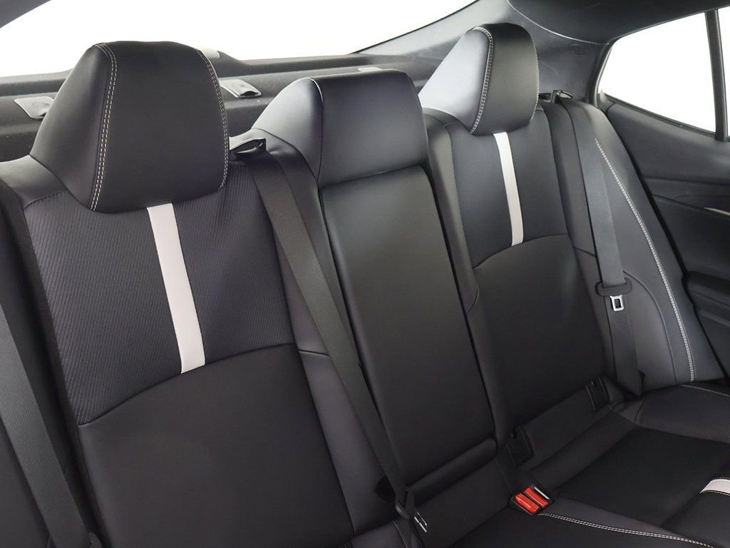 Used 2025 Toyota Camry SE FWD image 31
