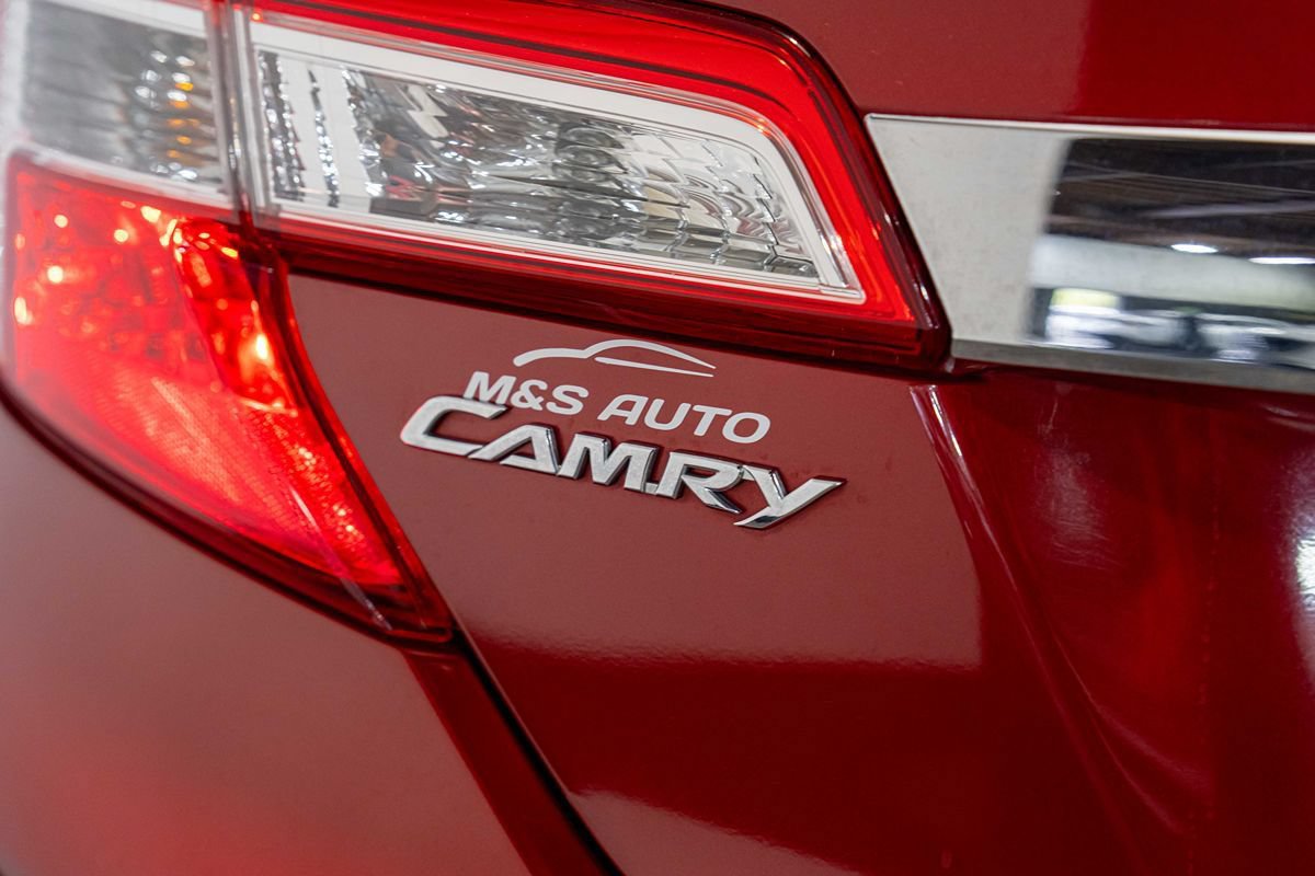 Used 2013 Toyota Camry XLE FWD image 11