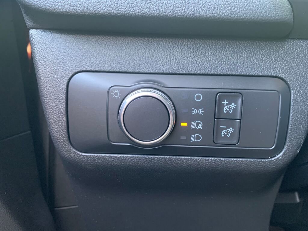 Used 2020 Ford Escape SE AWD/4WD image 15